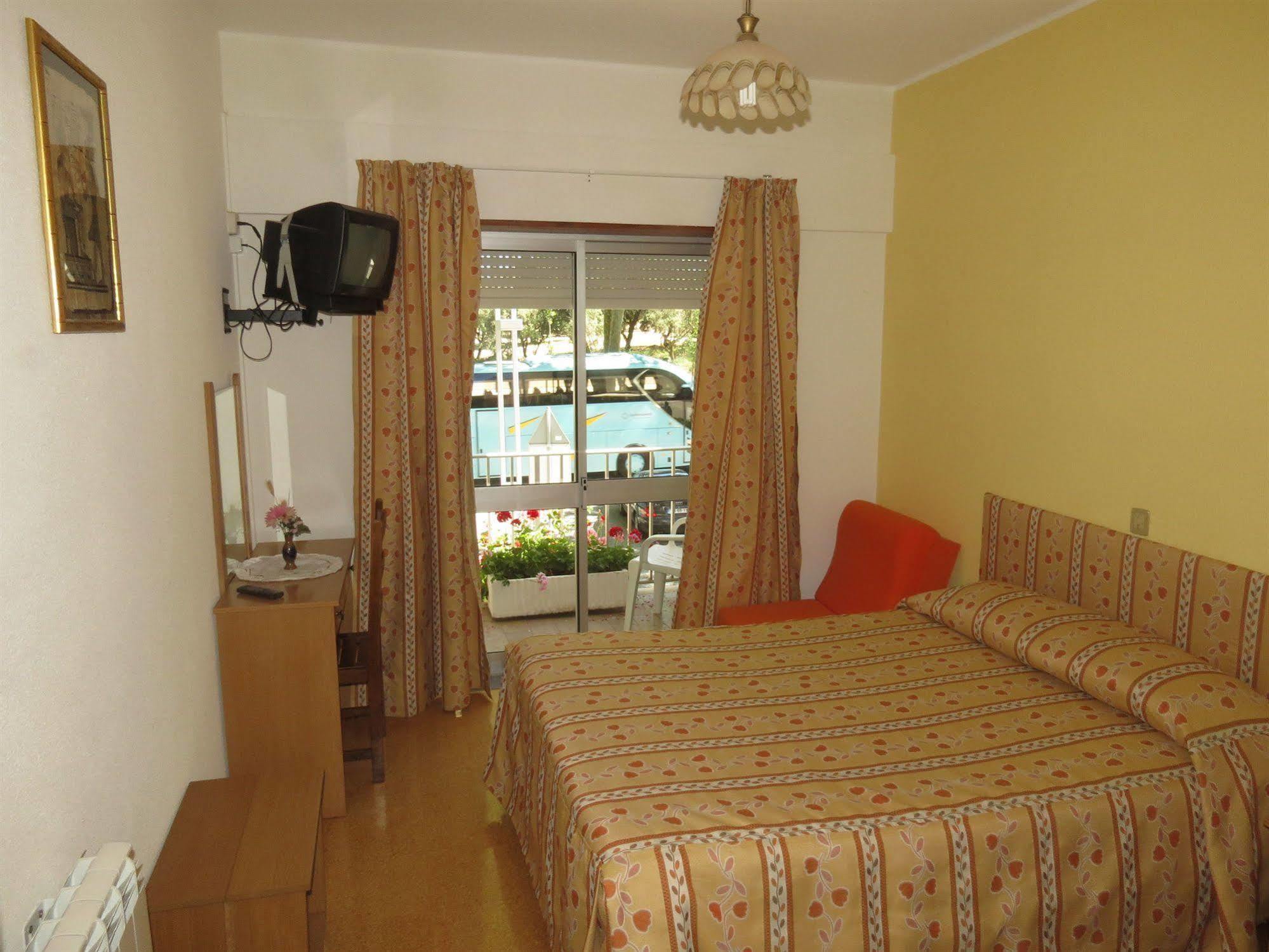 Pereira Guesthouse Cecilia Inn Fatima Exterior photo